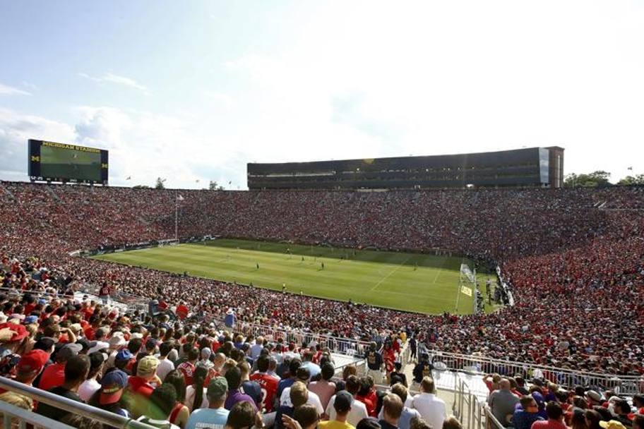Il Michigan Stadium si  presentato cos per Manchester United-Liverpool, partita della International Champions Cup